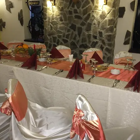 Hotel Bucegi Portile Regatului Pârâul Rece